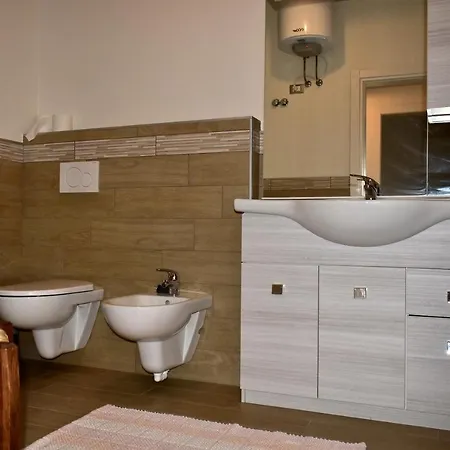 Appartement Appartamento Tulipano Vista Lago Crone